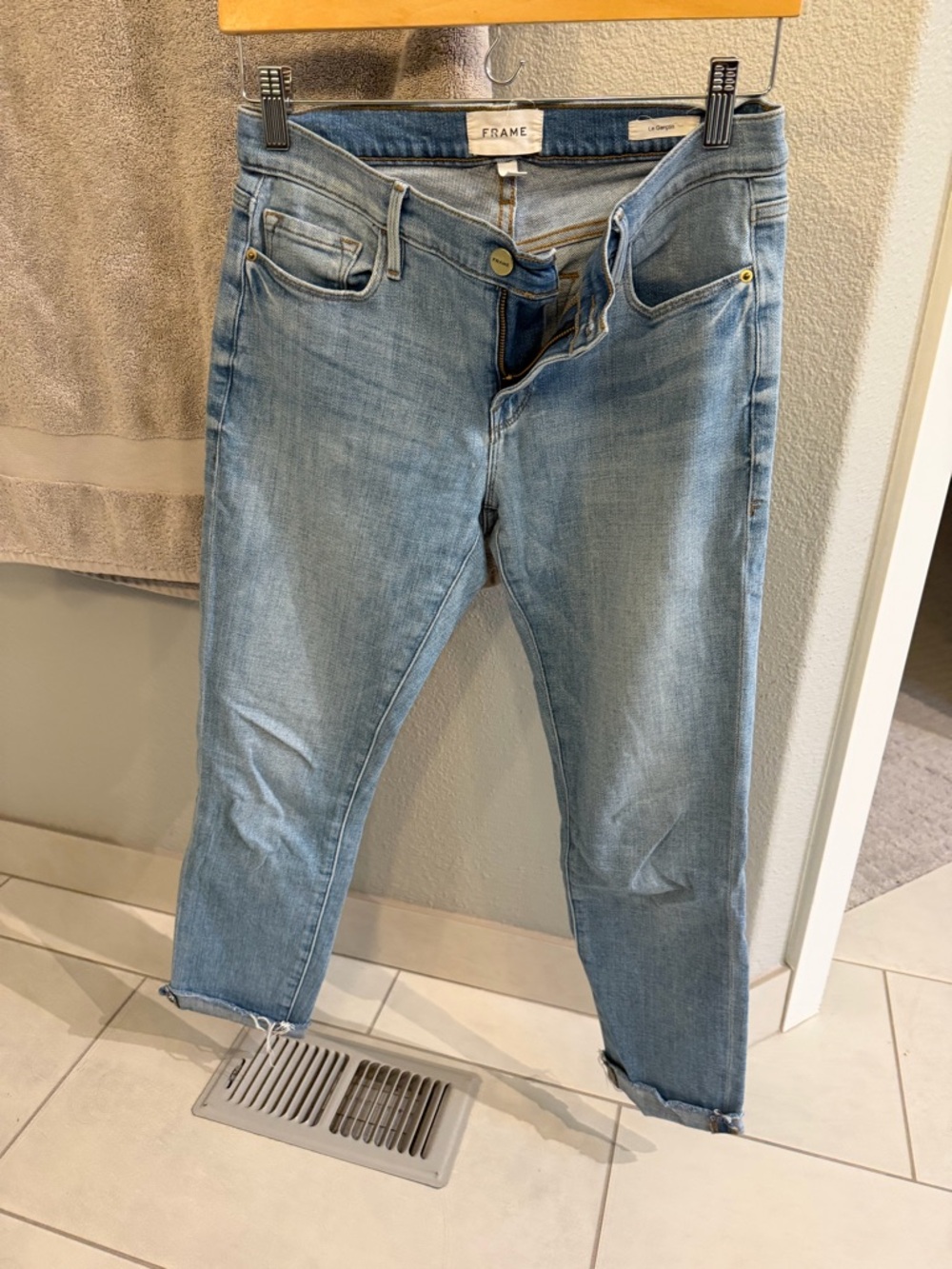 Frame Denim Light Blue Cropped Slim Jeans